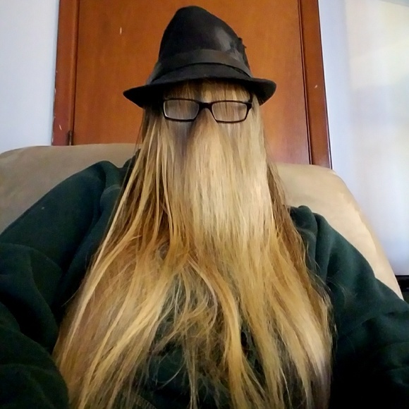 Meet your Posher, Mary ann - Picture 2 of 3